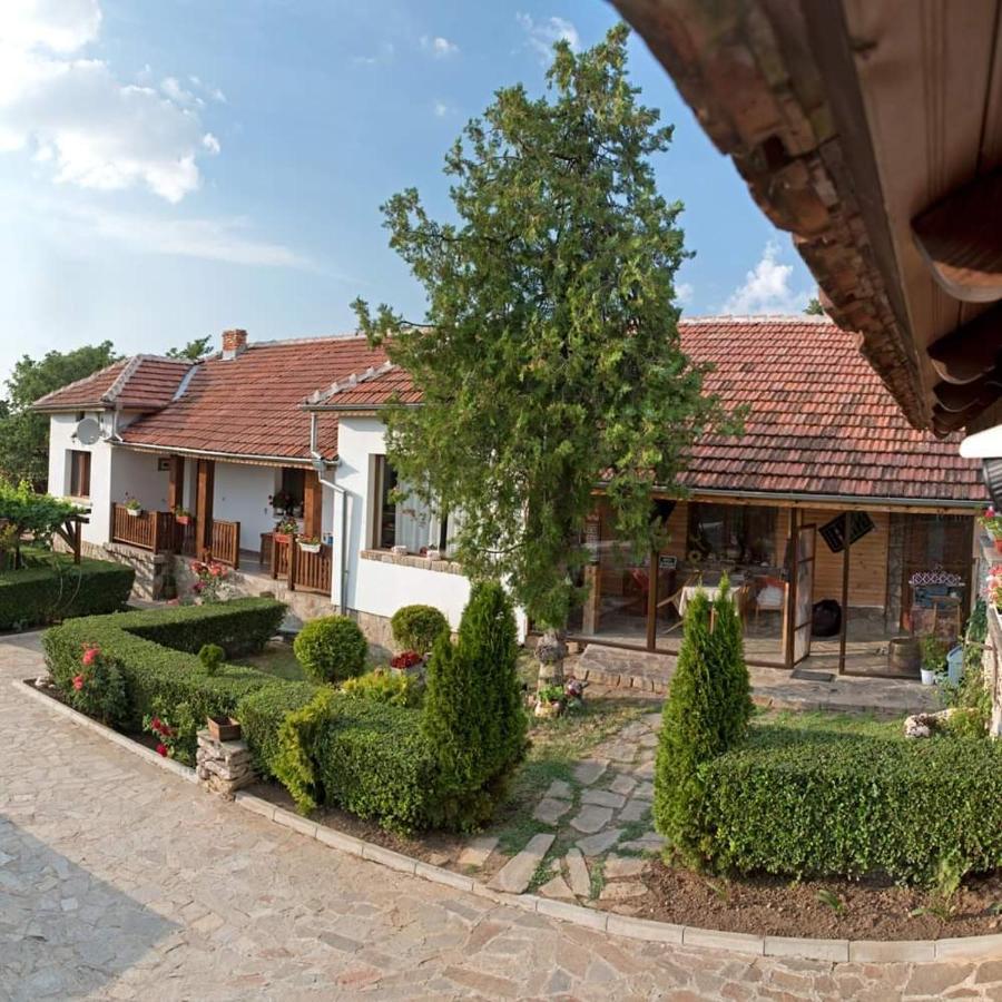 Hotel Krushunska Panorama Krushuna Exterior foto